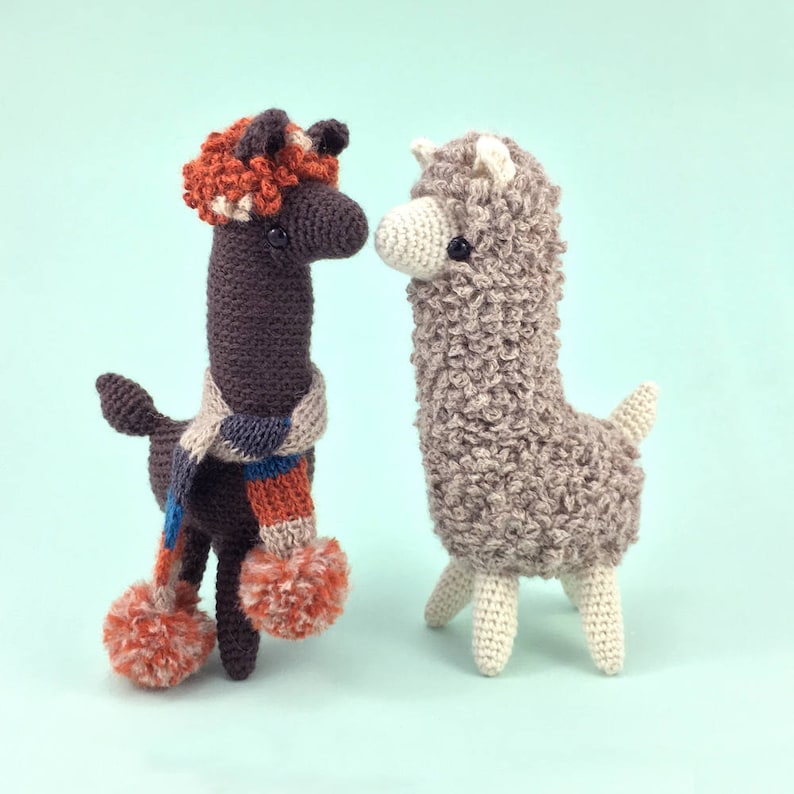 Ludwig The Llama Amigurumi Pattern PDF image 1