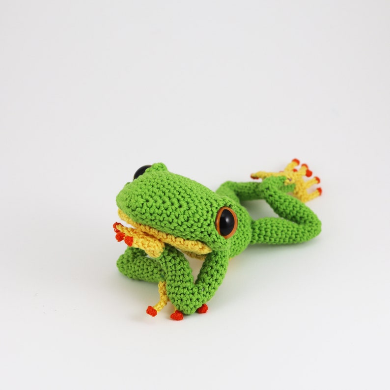 Ernest The Frog PDF amigurumi crochet pattern image 8