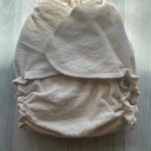 MamaBear Quick Dry ONE SIZE Fitted Diaper Organic Cotton or Organic Bamboo Fleece You choose closure image 2