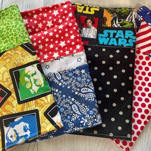 Carteira média MamaBear, bolsa para fraldas, bolsa para lenços umedecidos, bolsa úmida – temática para fãs e patriotas