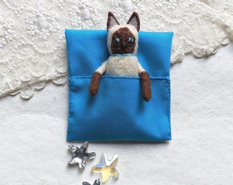 Siam Cat Doll. Worry Doll. Worry doll cat. Pocket toy. Pocket cat toy. Small cat doll. Handmade small unique gift. Textile cat doll.