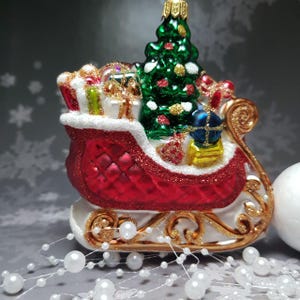 Handcrafted Glass Christmas Ornament: Santa&#39;s Sleigh