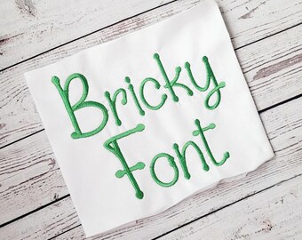 Ricamo con il carattere Bricky Native BX (Download digitale)
