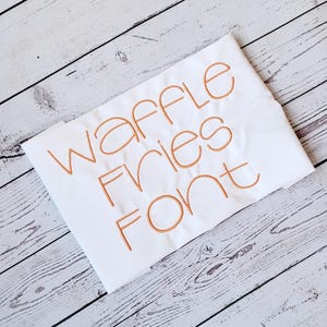Waffle Fries Font Embroidery Design, Digital Download, Embroidery Font, 6 sizes 0.5, 1, 1.5, 2, 2.5, 3 and inch.