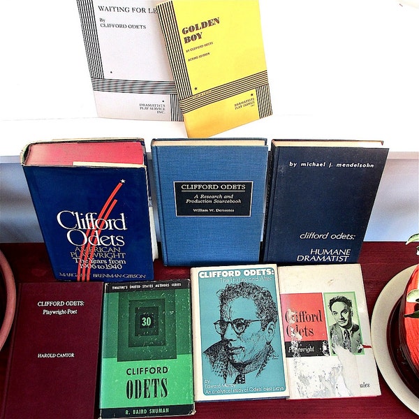 Clifford Odets American Activist Playwright 1930s  Biographies. Dramas. Reference. Leftwing Activist Theater. Depression. Living Newspaper