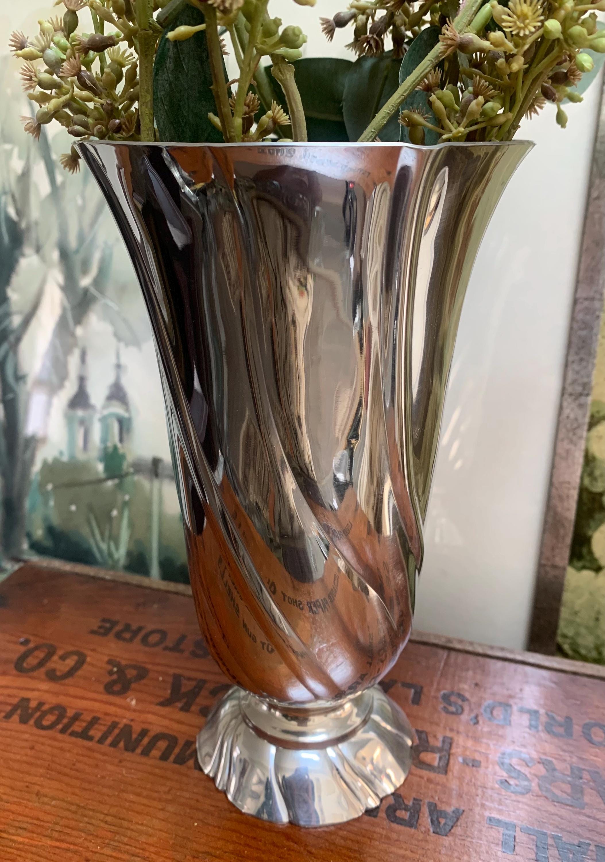 Smithsonian Vase - Etsy