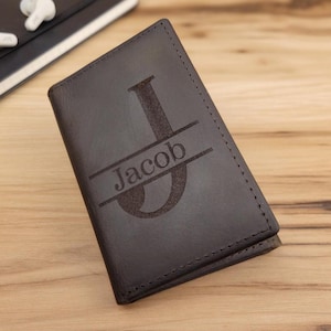 Billetera de cuero personalizada, billetera para hombre con ventana para identificación, billetera grabada, regalo personalizado para hombre, bloqueo RFID, cuero genuino duradero