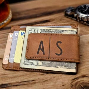 Personalized Leather Money Clip Wallet Custom Slim Wallet for Men Moneyclip Gift for Husband Dad Groomsmen Anniversary Birthday Graduation
