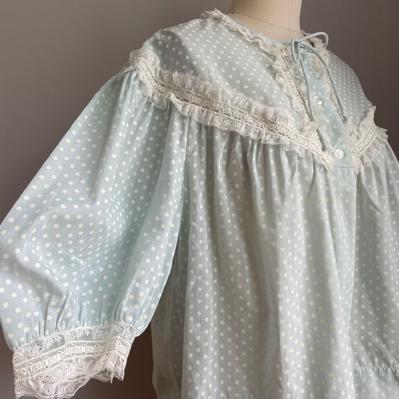 Vintage 1960’s Deadstock Baby Blue Polkadot Bed J… - image 3