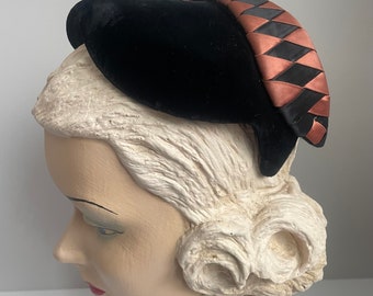 Vintage 1940’s Black Velvet and Copper Matte Satin Headband Hat Mme Poswolsky