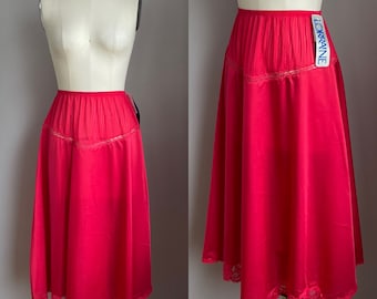 Vintage 1970’s Deadstock Rich Red Lorraine Half Slip Small Medium