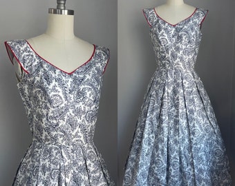 Vintage 1950’s Jerry Gilden Spectator Baroque Print Cotton Full Skirt Dress XS