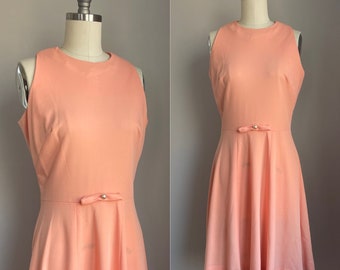 Vintage 1960’s Perfect Peach Mini Dress Small