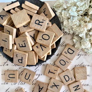 20 Vintage Anagram Tiles