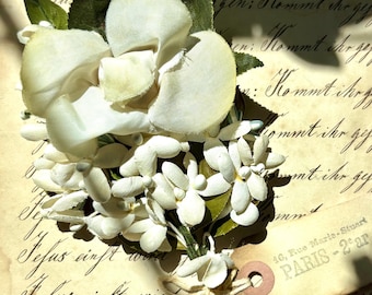 Bouquet de fleurs de chapellerie vintage - Tissu blanc crémeux Roses en soie et jasmin