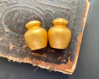 Salières et poivrières vintage