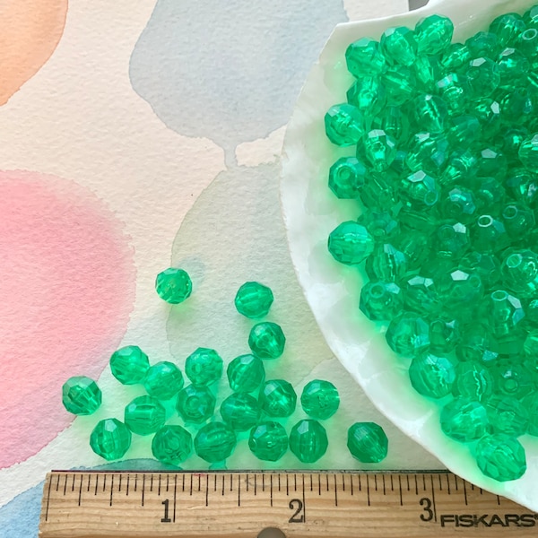 Acrylic Beads, Jewelry Making Supply, Kids Arts and Crafts Supplies, Green Bead Lot