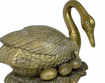 Vintage Brass SWAN Statue Hatching Cygnet Mother Baby & Eggs On Nest Porch Table Indoor Outdoor Extra Large Bird Display Free Shipping
