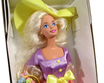 Vintage Barbie Doll Spring Blossom Barbie Special Edition Avon Exclusive 1st In Series 1995 Mattel NRFB White Blond Yellow Hat Free Shipping