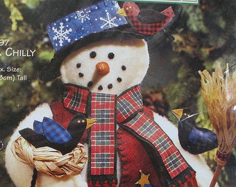 1996 Vintage Dimensions Mr Chilly Primitive Snowman Bottle Buddies Kit Crows Birds Wool Yarn Fabric Country Cabin Winter Decor Free Shipping