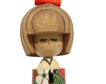 Vintage Japanese Wooden Kokeshi Doll Girl 4" Floral Kimono Folk Art Luck Fortune Gift Souvenir Stocking Stuffer Partial Box Free Shipping