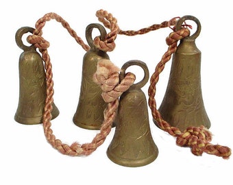 Vintage Brass Etched Temple Bells Lot Of 4 Graduated Sizes On Cord Boho Hippie Wind Chimes Indoor Outdoor Bell Collector Gift Free Shipping