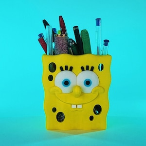 SpongeBob Stiftehalter mit zwei Gesichtern – Lustiger Schreibtisch-Organizer für Fans – Fröhlich & Ernst im kultigen 3D-Design