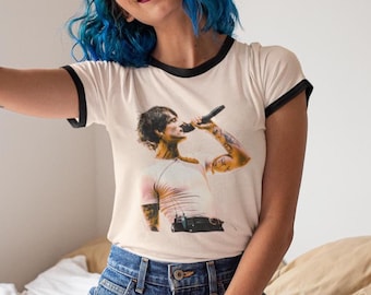 Damiano David Ringer T-Shirt | Soulful Art-inspiriertes Fan-T-Shirt | Unisex Retro-Konzert-Shirt für Fans der Solo-Tour 2025 und für den Alltag