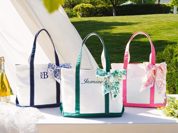 Custom Tote Bag, Bridesmaid Gift,Beach Handbags, Embroidered Canvas Tote Bag, Custom Text Tote, Bachelorette Gifts, School Bag, Gift for Her