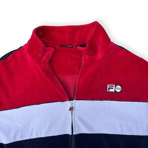 Conjunto deportivo vintage Y2K de Fila de terciopelo, talla XXL, chaqueta y pantalón con cremallera completa en rojo, blanco y azul. imagen 7