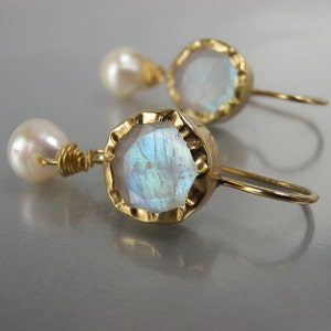 Solid Gold Moonstone Earrings, Pearl Moonstone Earrings,Rainbow Moonstone Earrings, Bridal Earrings, Moonstone Earrings, Wedding Earrings