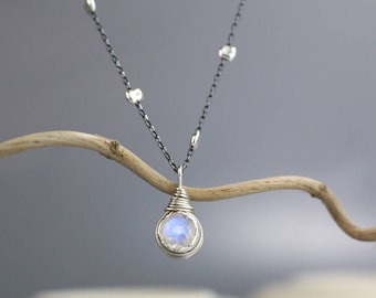 Silver Moonstone Necklace, Oxidized Silver Chain Necklace, Moonstone Pendant, Dainty Gemstone Necklace, Unique Gifts for Her, Moonstone