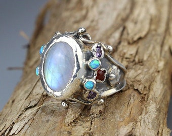 Moonstone Engagement Ring, Moonstone Birthstone,  Engagement Ring, Queen Ring, Adjustable Ring, Silver Statement Ring, Antique Style, Gift