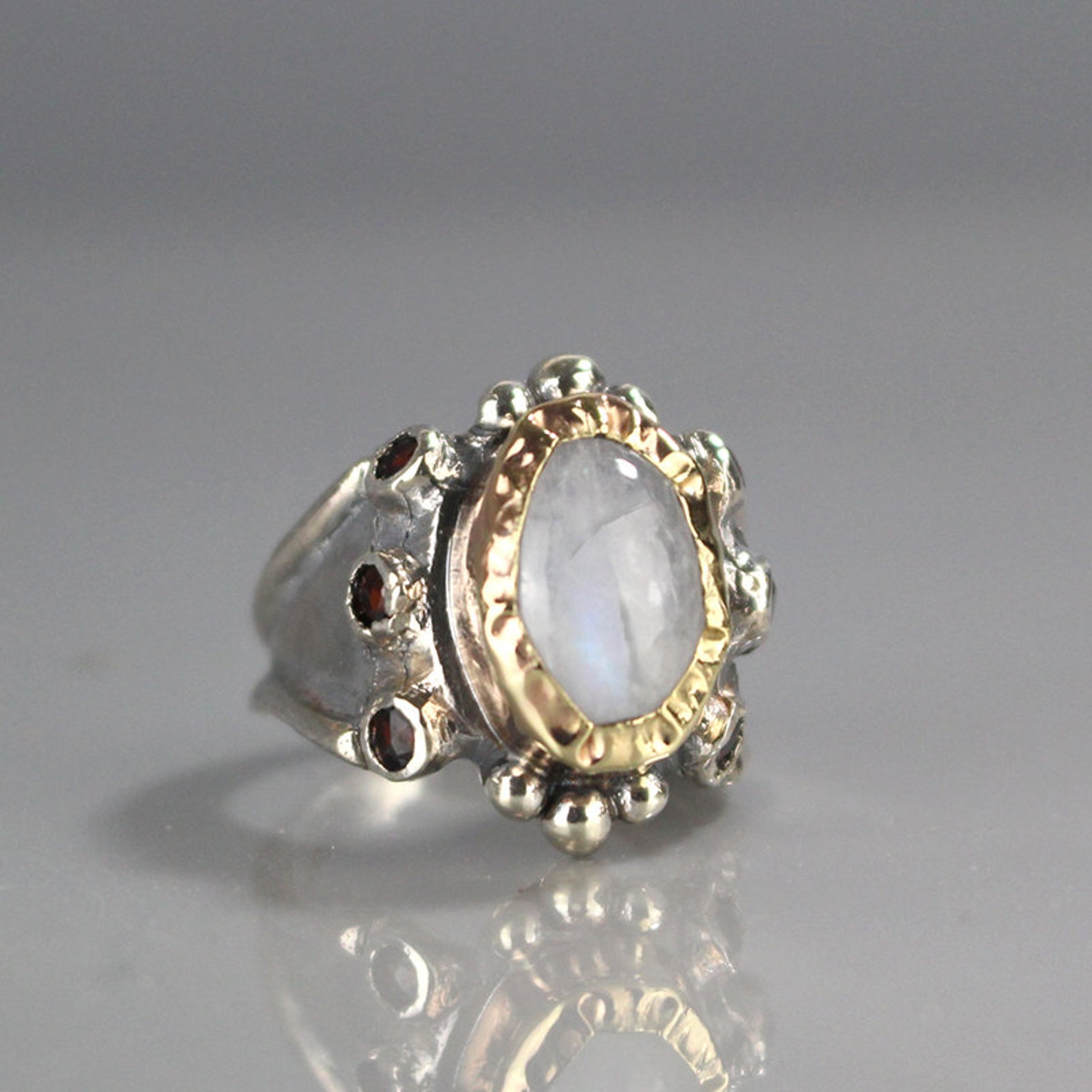 Moonstone Ring Garnet Ring 9K Yellow Gold Hammered Queen - Etsy