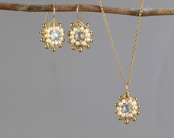 Labradorite Jewelry Set, Pearl Wedding Jewelry, Mandala Necklace, Labradorite Earrings, Necklace Earrings Set, Mandala Earrings