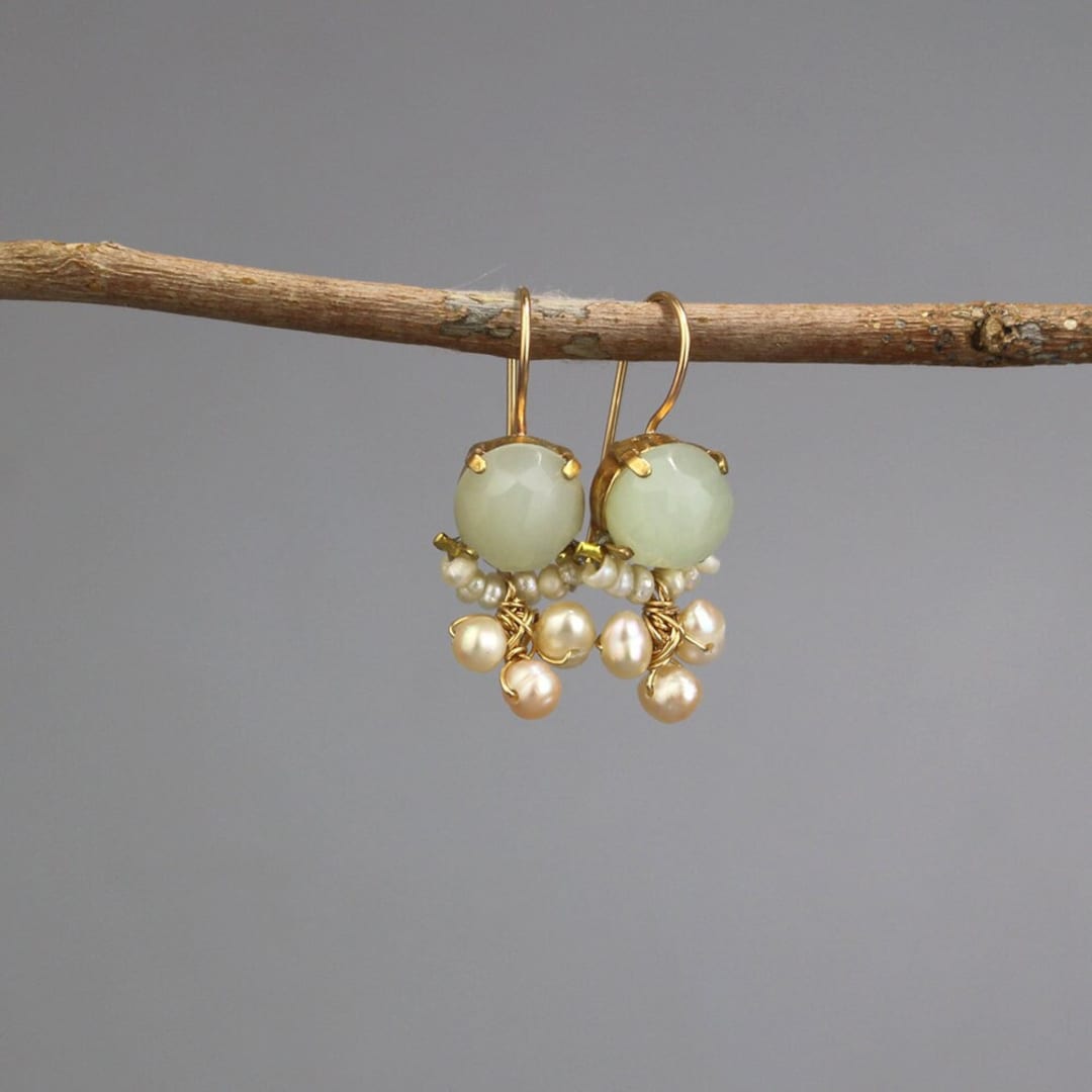 Bohemian Clover Pearl Earrings main image 1