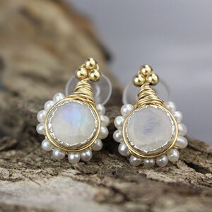 Moonstone Stud Earrings, Moonstone Earrings, June Birthstone Earrings, Bridal Wedding Earrings, Pearl Flower Earrings, Moonstone Jewelry