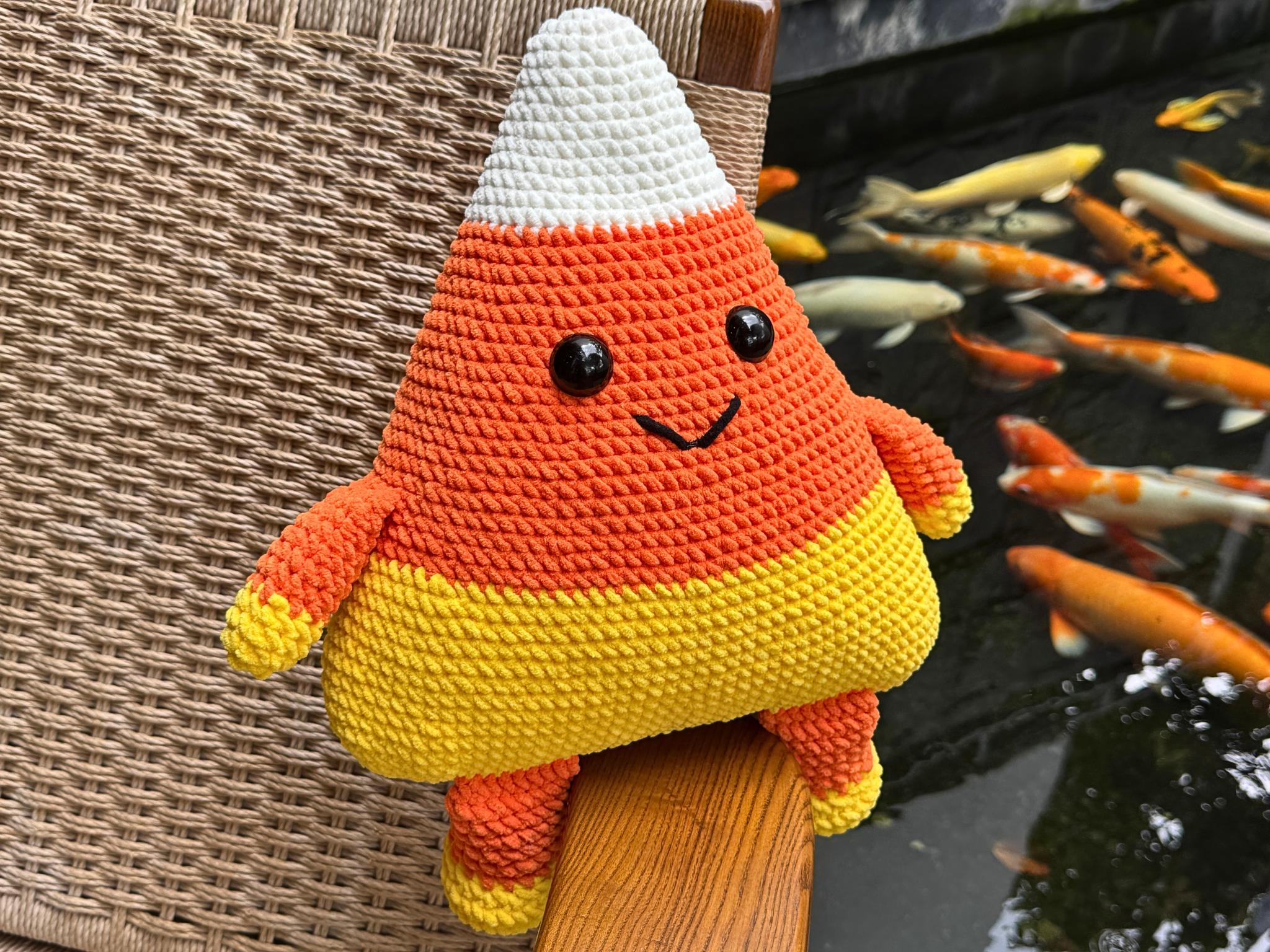 Pillow Crochet Pattern: Candy Corn - Halloween Amigurumi - Easy ...
