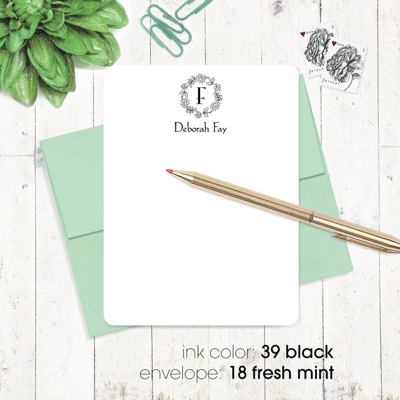 Personalized note card stationery set FLORAL WREATH MONOGRAM Etsy