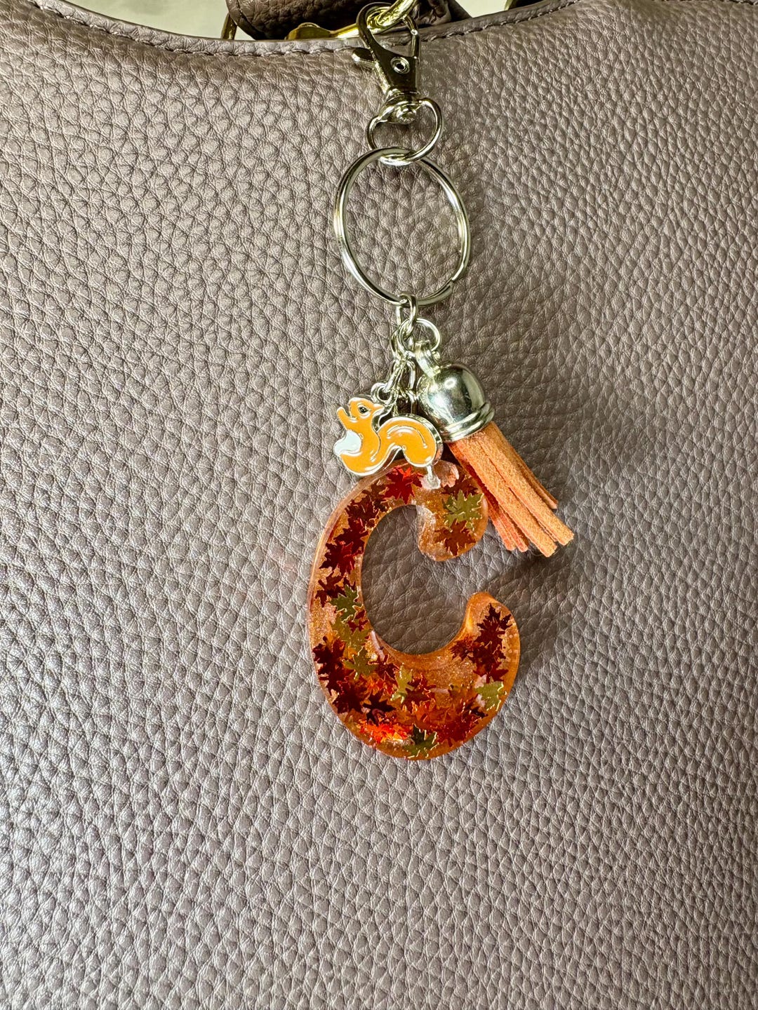 How to Make a Glitter Monogram Keychain with Resin