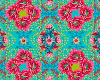 Fabric Free Spirit MagiCountry by Odile Bailloeul PWOB052.TURQUOISE Gecko on Turquoise