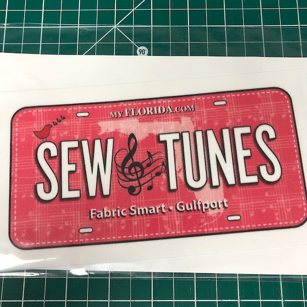 Fabric 2018 Row by Row Fabric Smart License plate panel Sew Tunes Gulfport Florida music musical theme