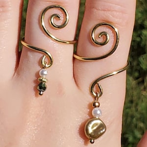Dangled Spiral Ring