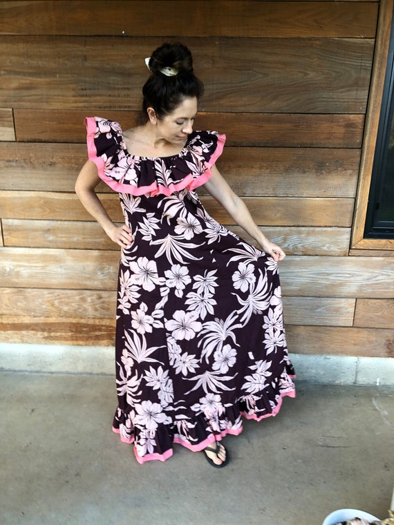 CC Fashions Hawaii/ Muumuu/ Hawaiian Muumuu
