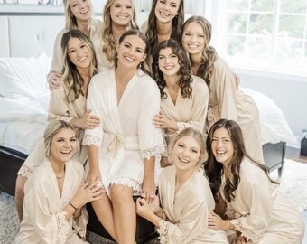 Bridesmaid Robes Satin Wedding Robe Personalized, Bridesmaid Gifts Custom Satin Robes, Matching Bridal Party Robes, Bridesmaid Proposal Gift