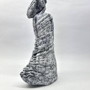 Women&#39;s sculpture | papier-mâché interior sculpture | handmade bust | papier-mâché home decor