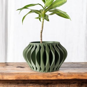 Modern &quot;Nilo&quot; 3D printer Planter Pot w/Drip Tray & Stand