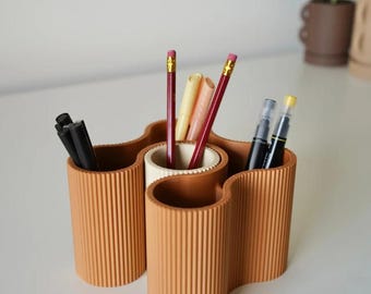 3D Printed Desk Organizer: Pen & Makeup Brush Holder