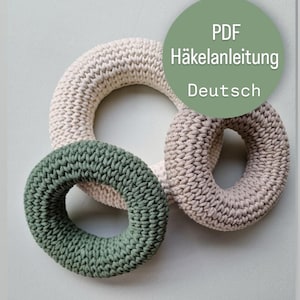 Crochet pattern wreath