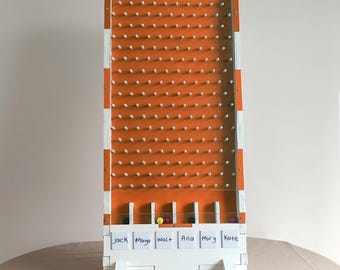 Tabletop-Preis-Drop-Brettspiel Plinko-Brett Groß mit anpassbaren 6 Spielschlitzen für Karneval-Messeparty (einschließlich 8 Holzkugeln)